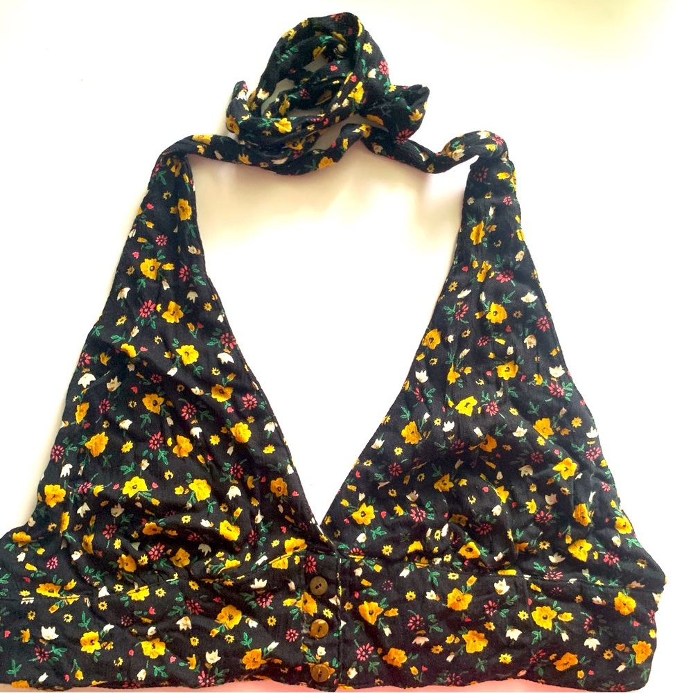 UO Calico Flower Crop Top Halter Top, Large
